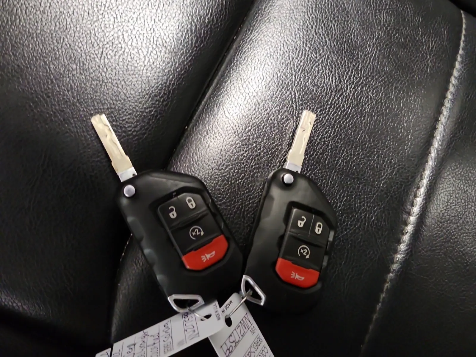 Keys/Fobs/Manual Photo