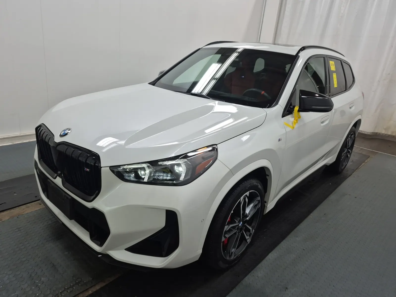 2025 BMW X1