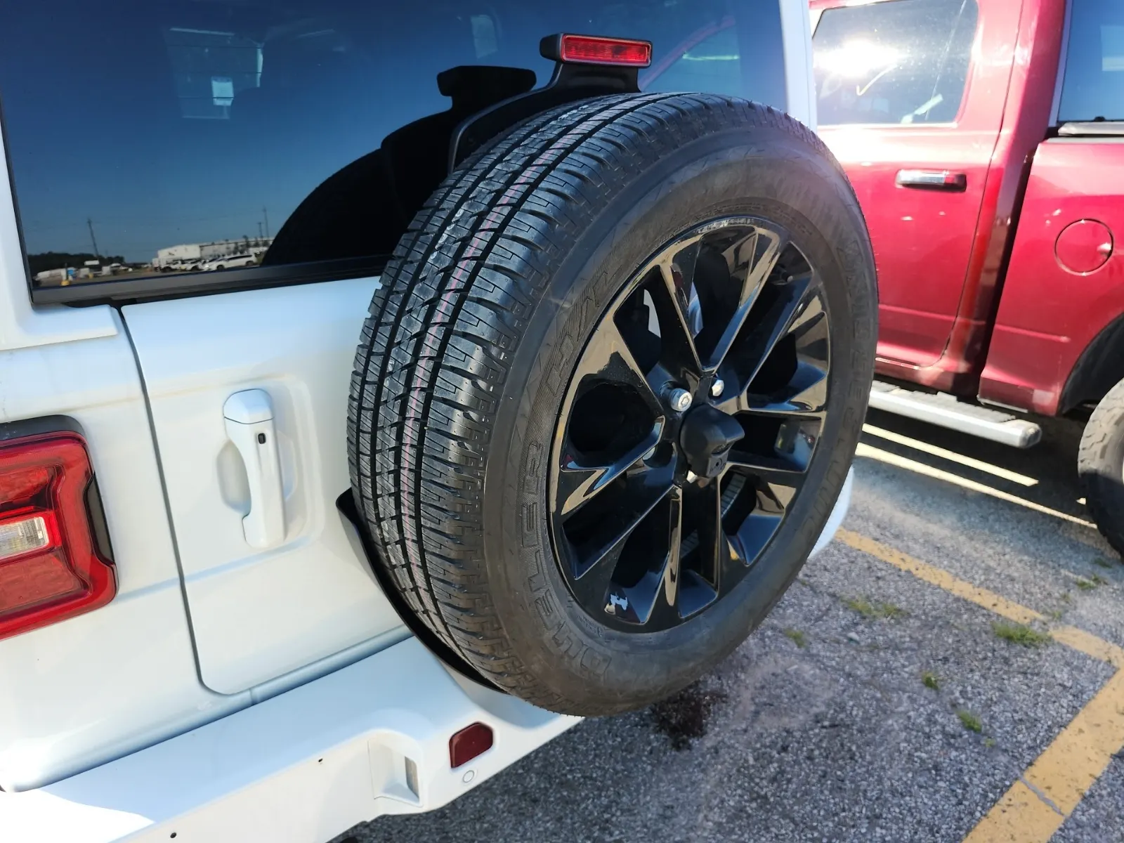Spare Tire & Wheel Photo