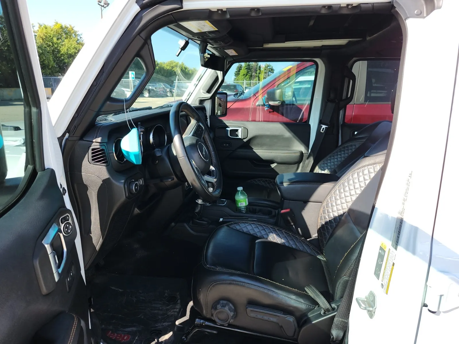 Front Interior Photo