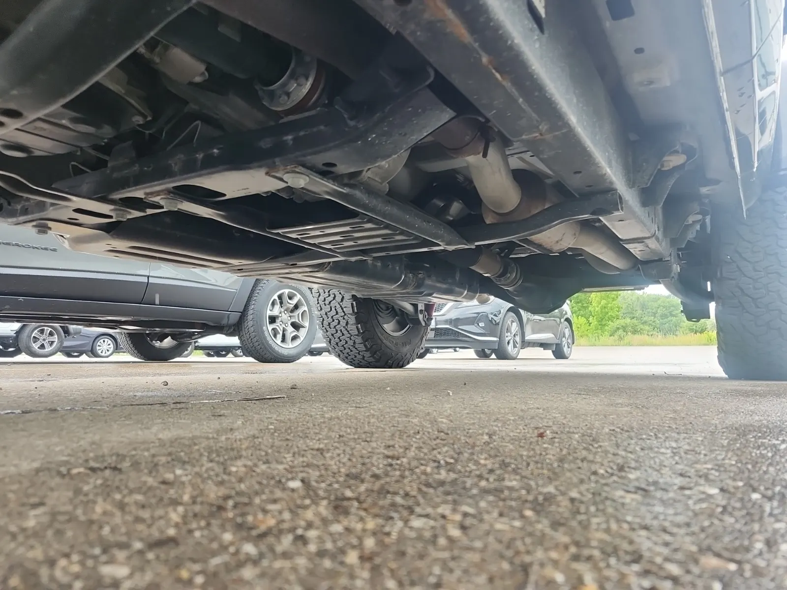 Undercarriage - Driver Photo