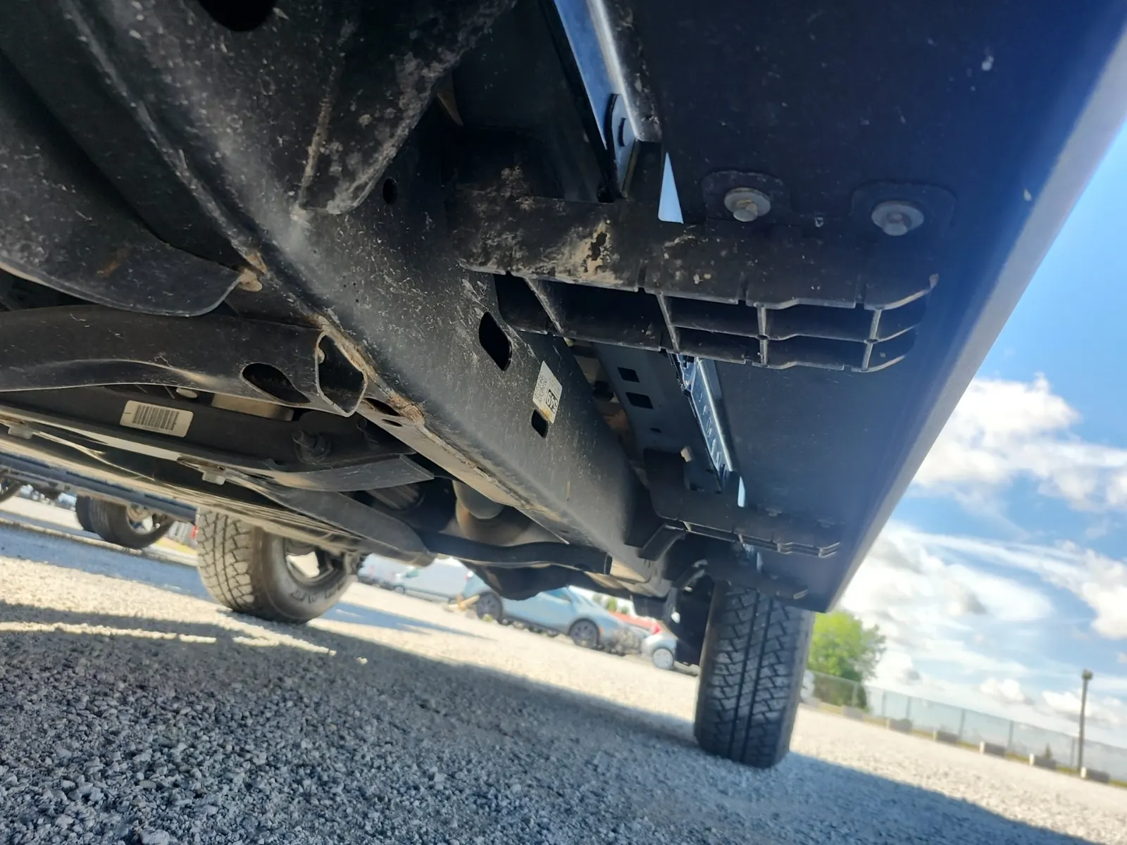 Undercarriage - Driver Photo