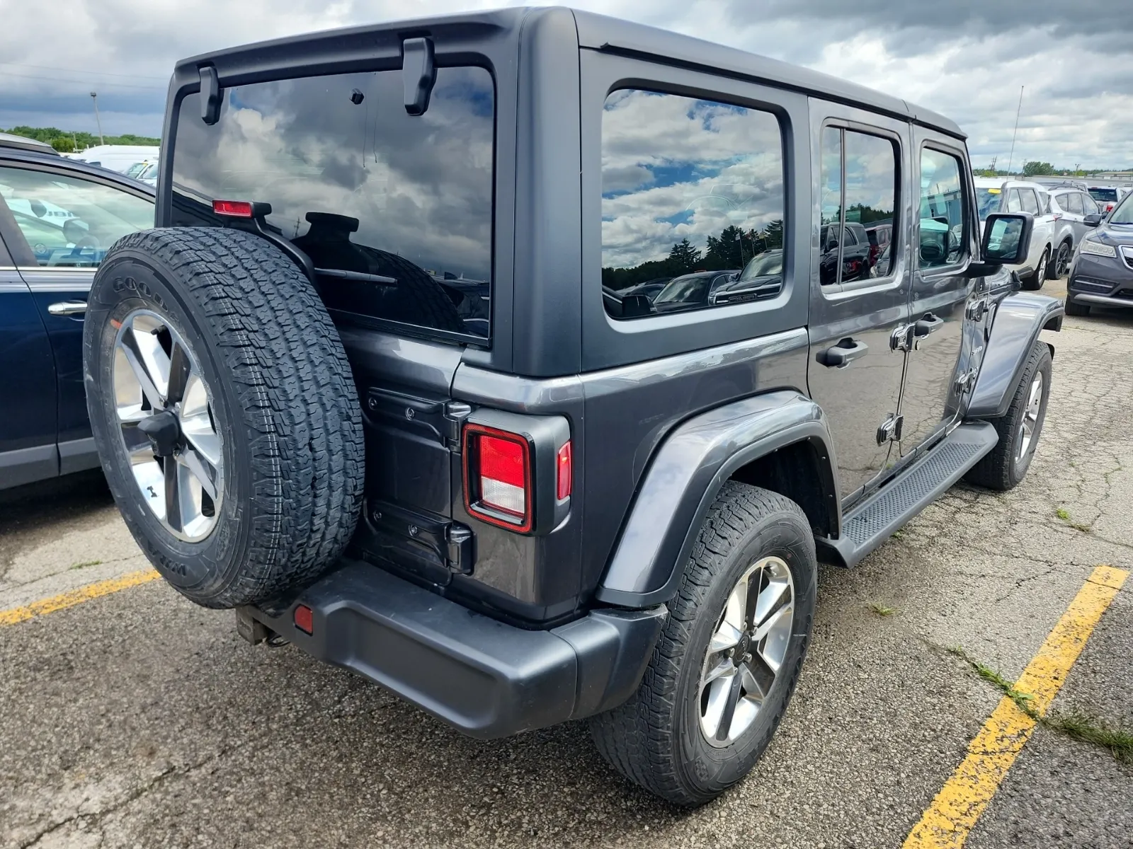 Passenger Rear 3/4 Photo