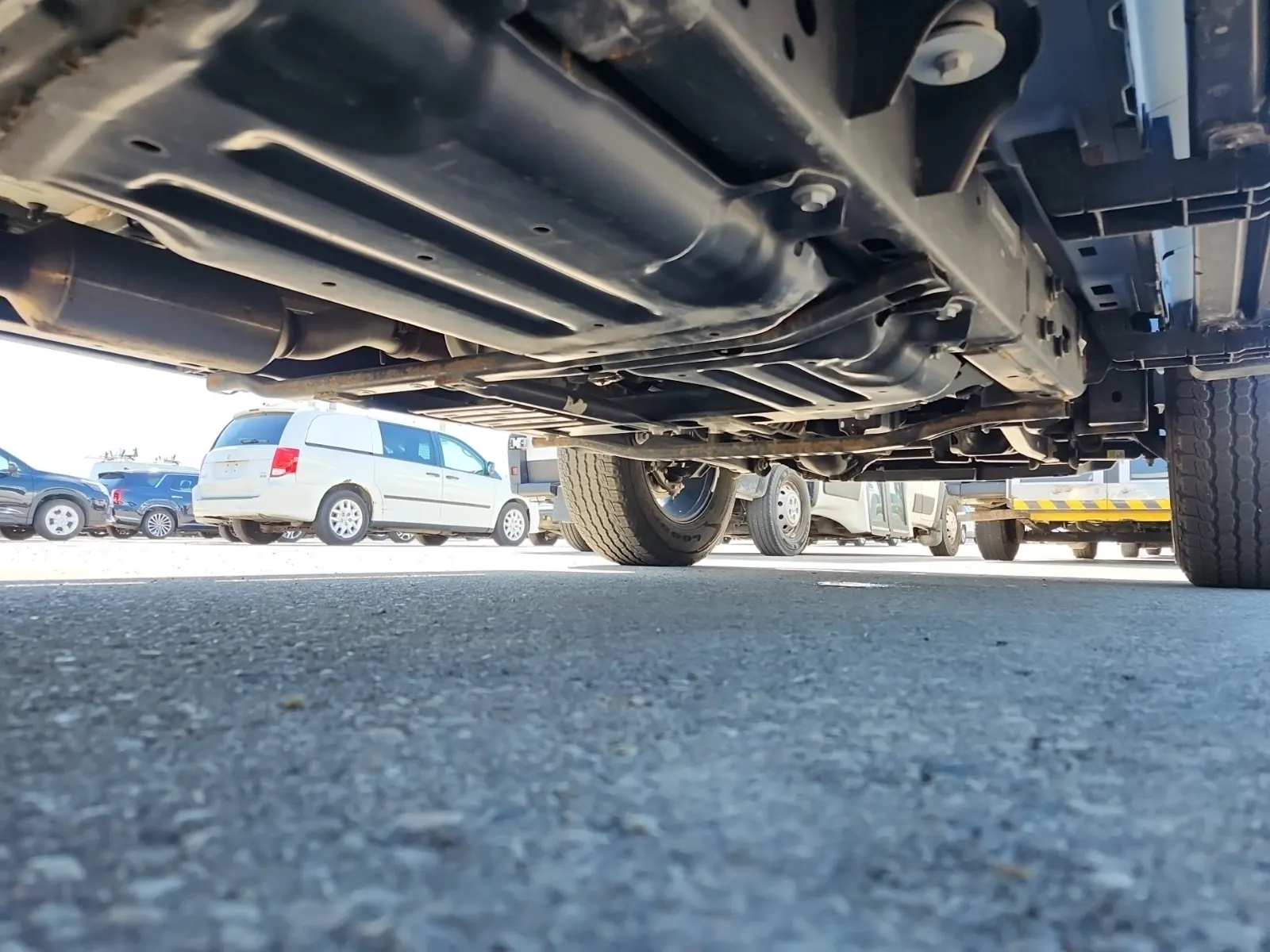 Undercarriage - Passenger Photo