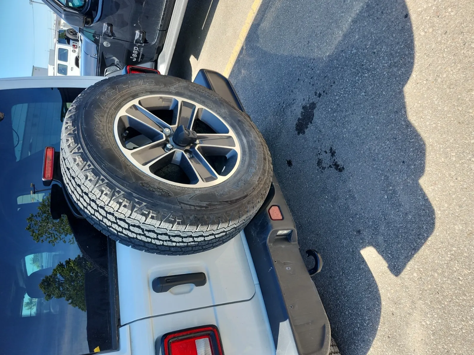 Spare Tire & Wheel Photo