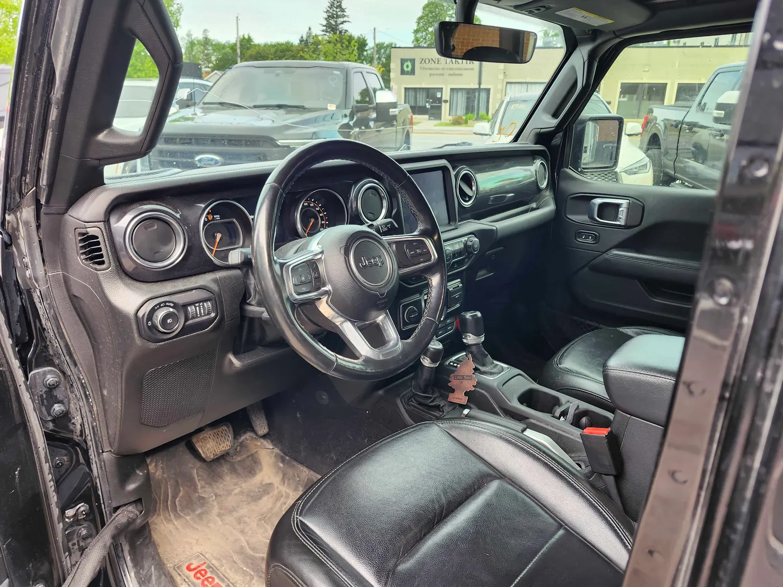 Interior driver side