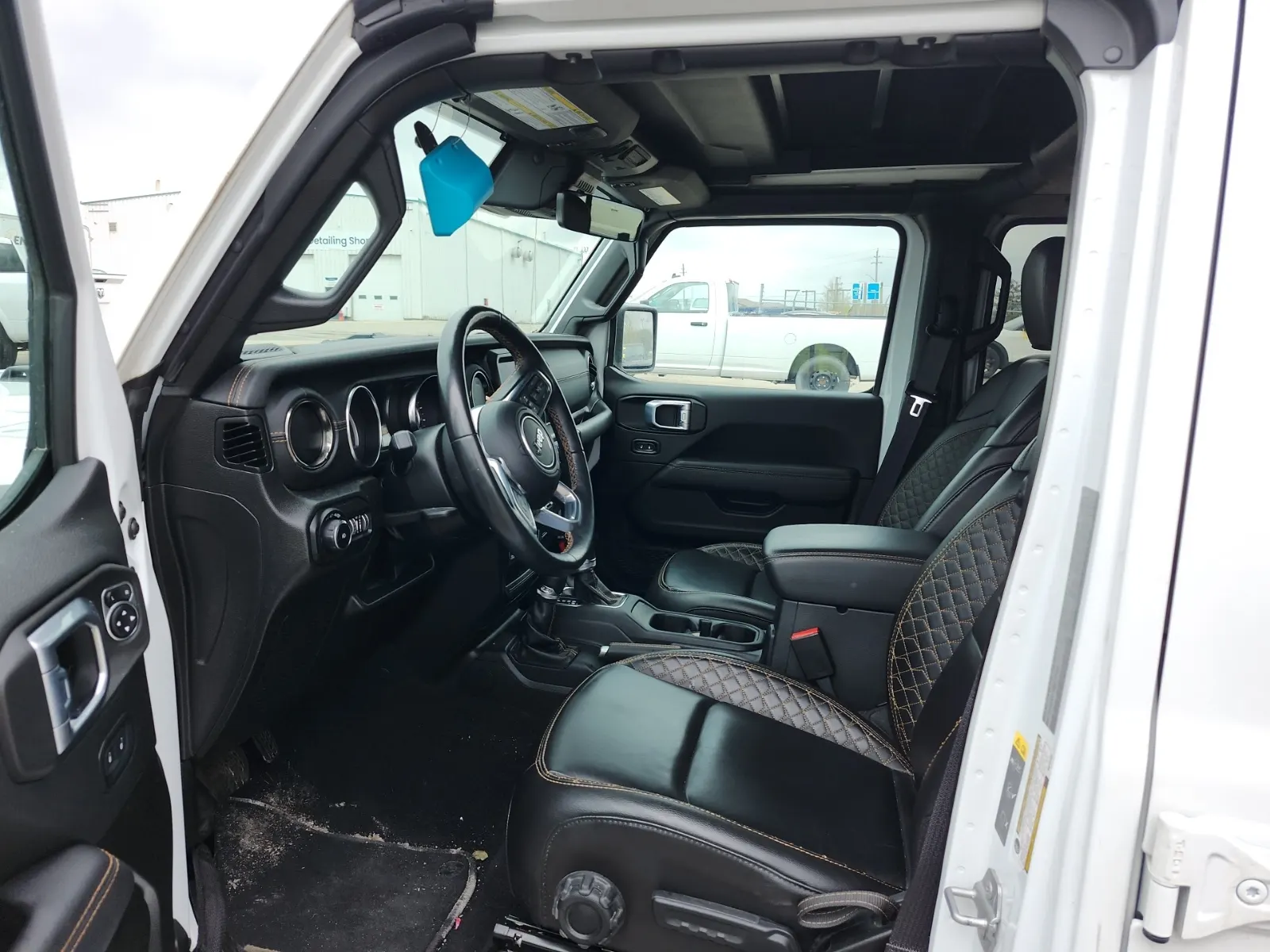 Front Interior Photo