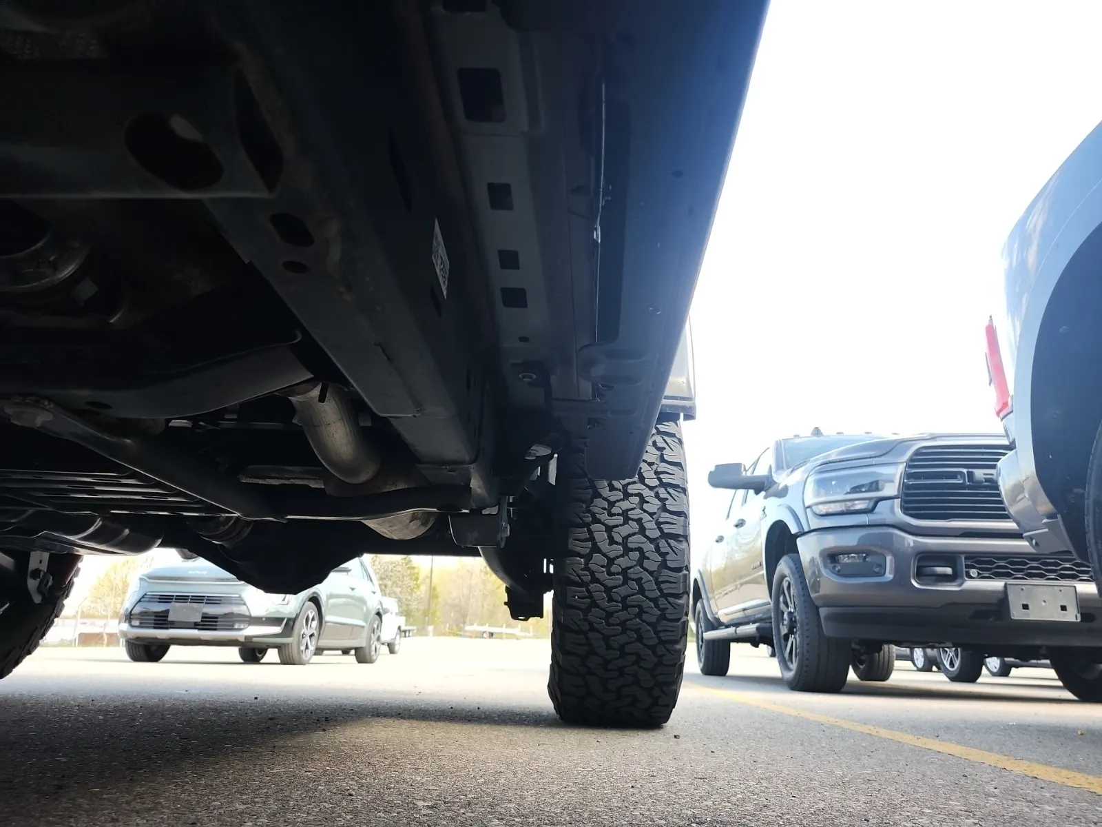 Undercarriage - Driver Photo