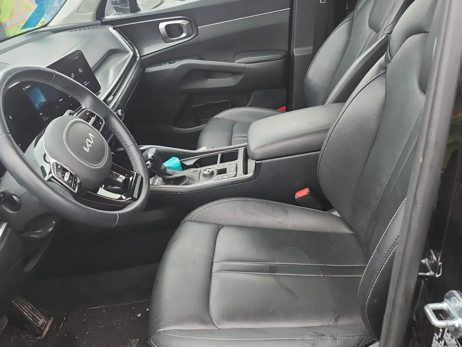 Front Interior Photo