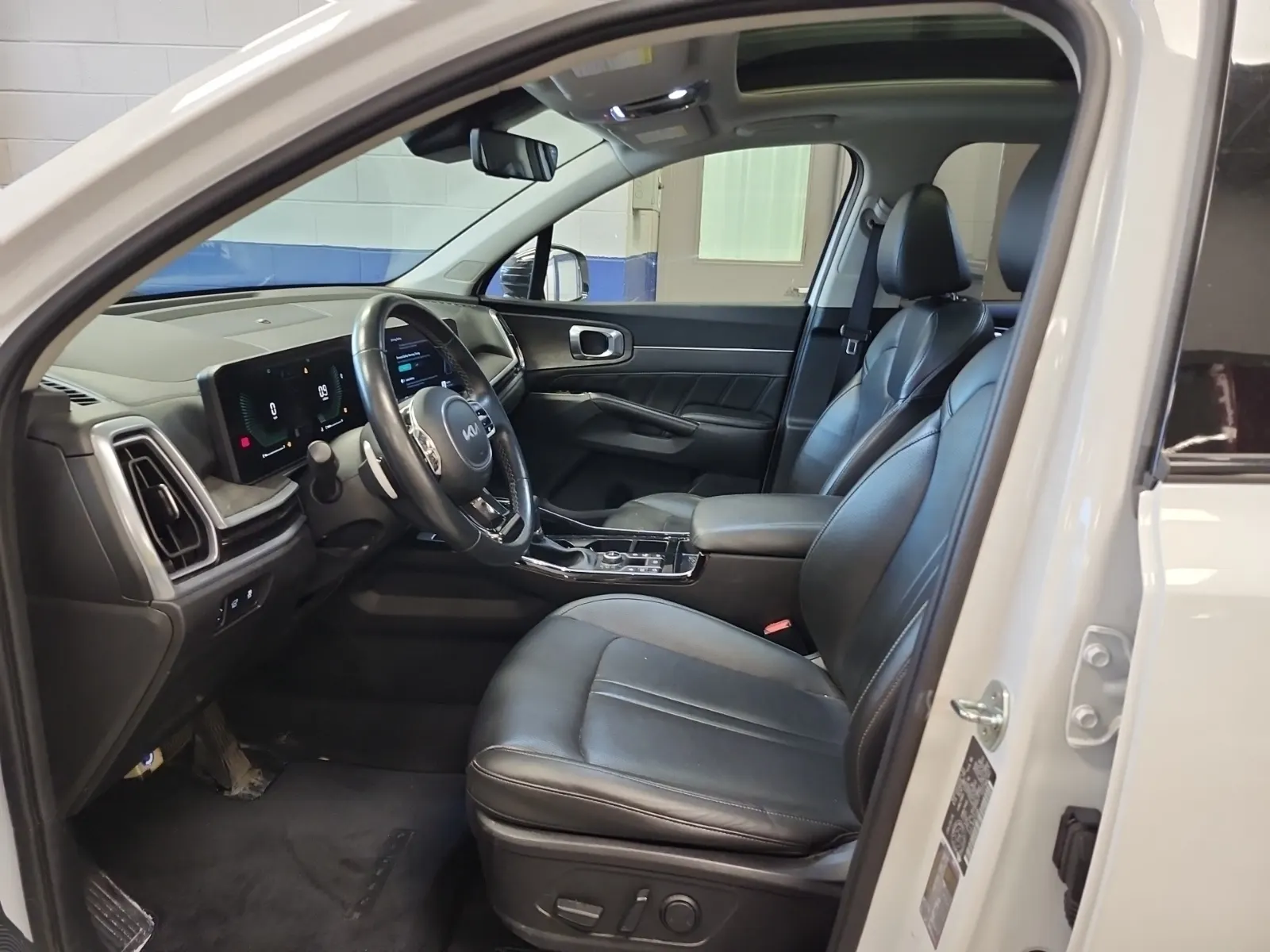 Front Interior Photo