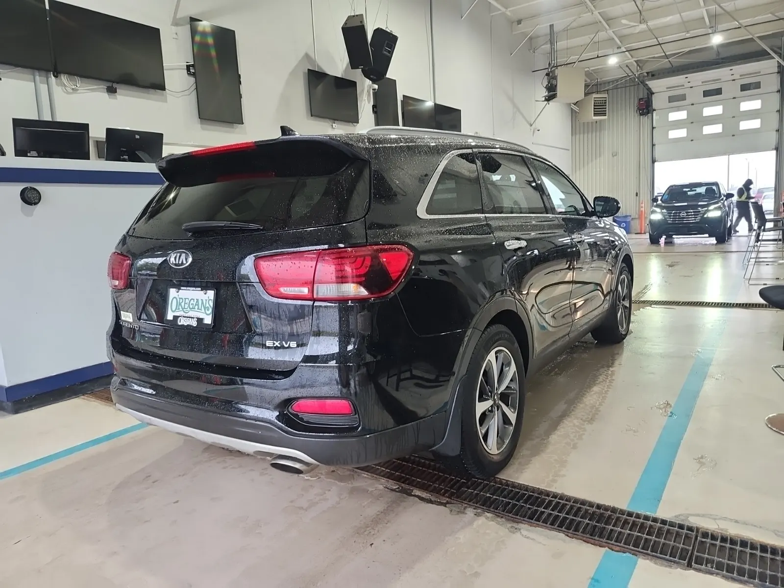 Passenger Rear 3/4 Photo