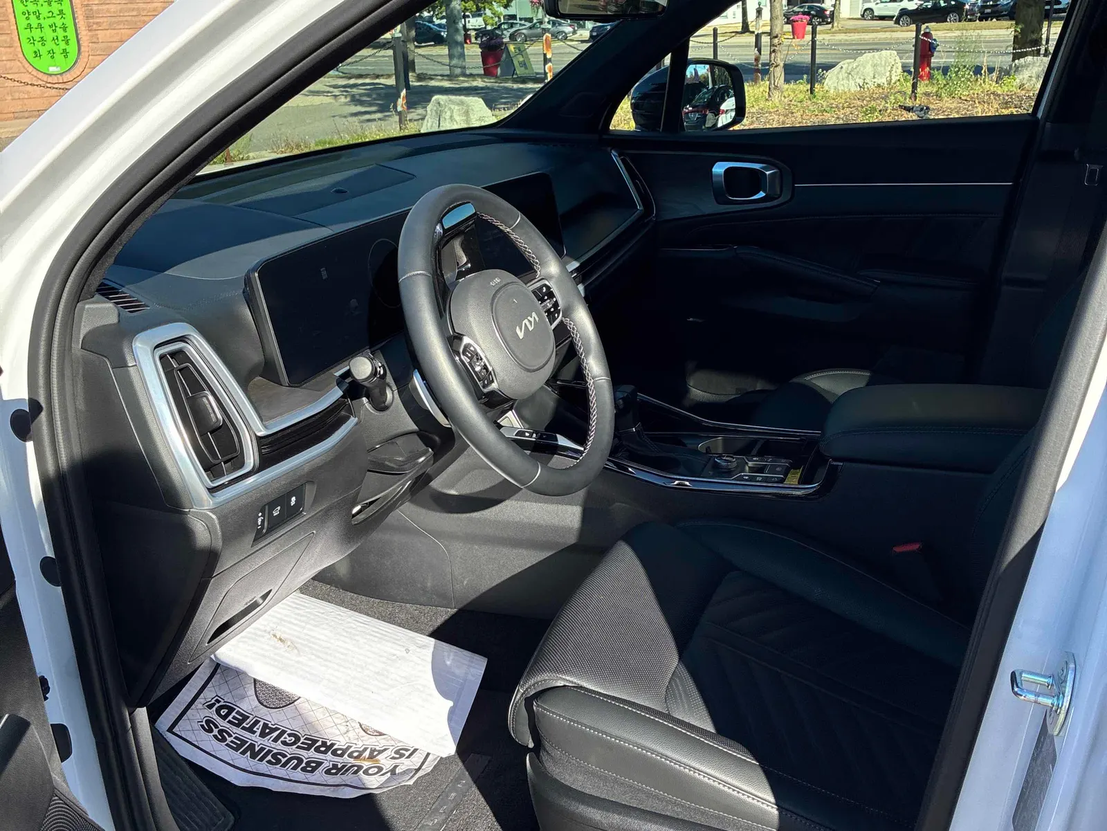 Interior driver side