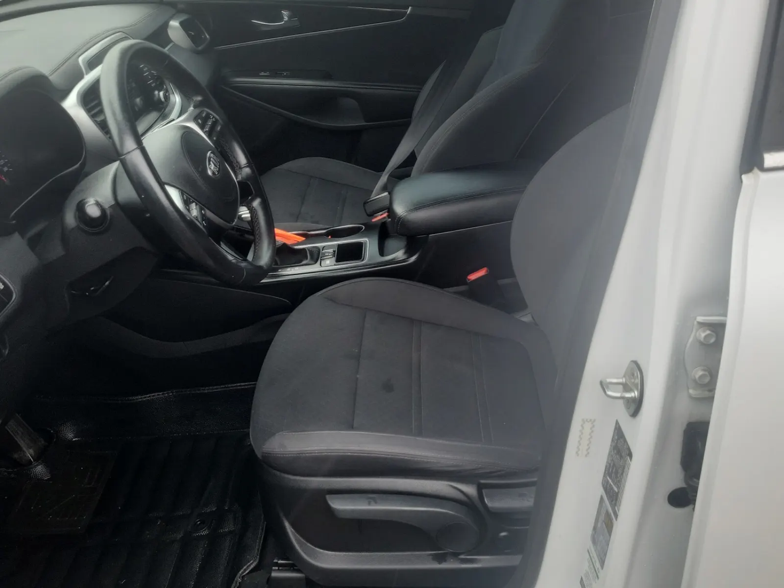 Front Interior Photo
