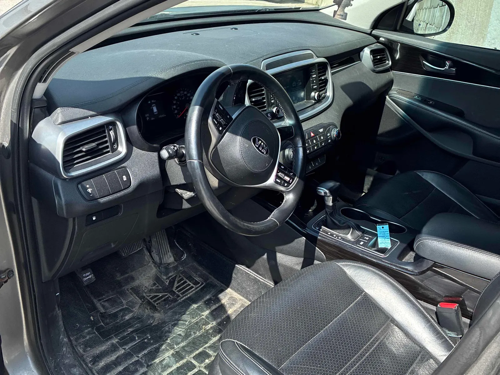 Interior driver side