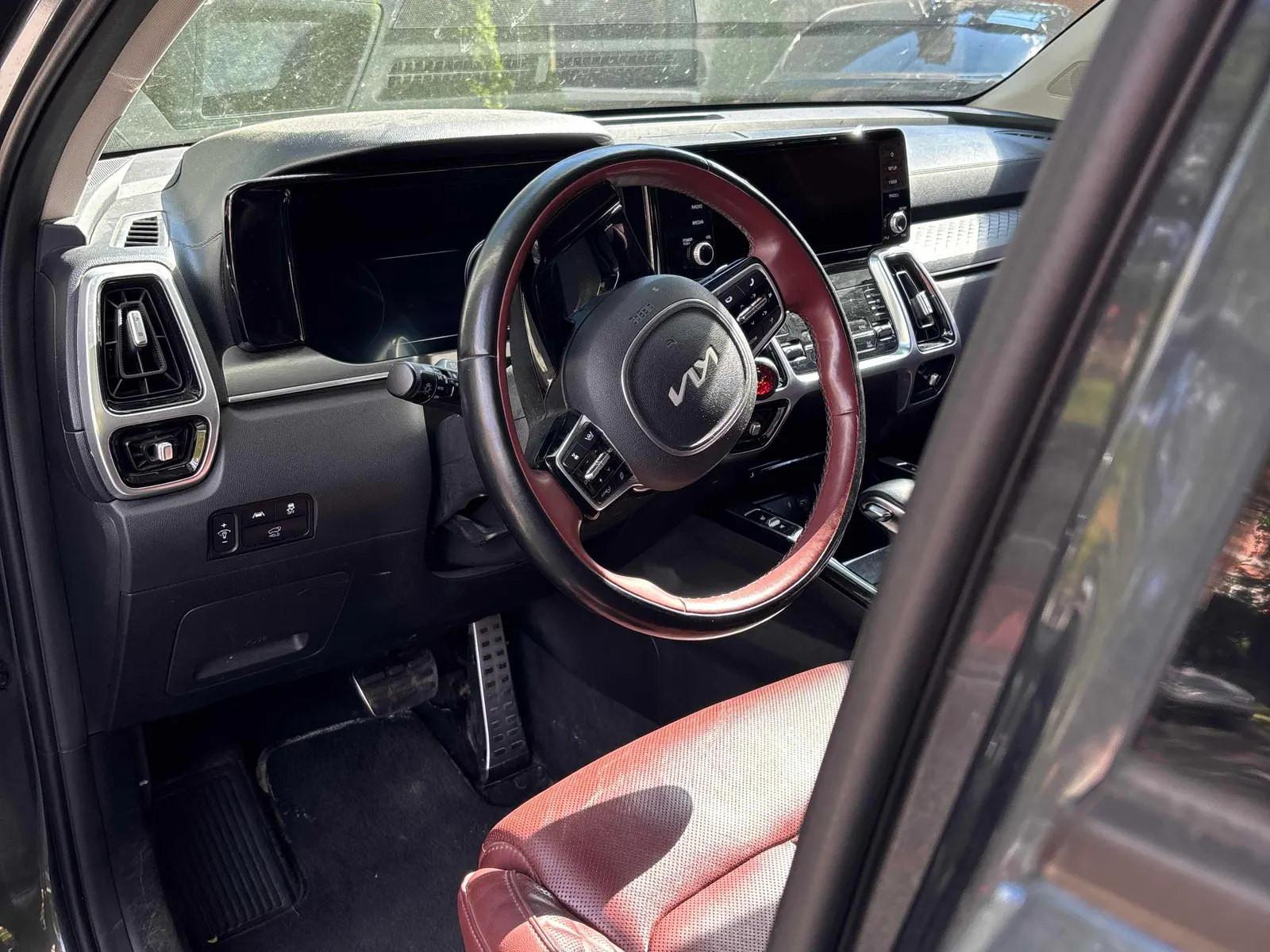 Interior driver side