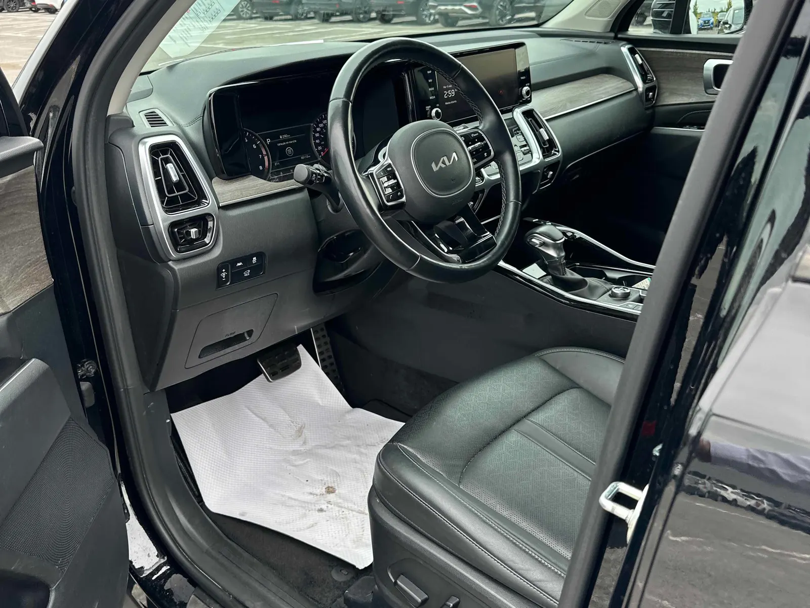 Interior driver side