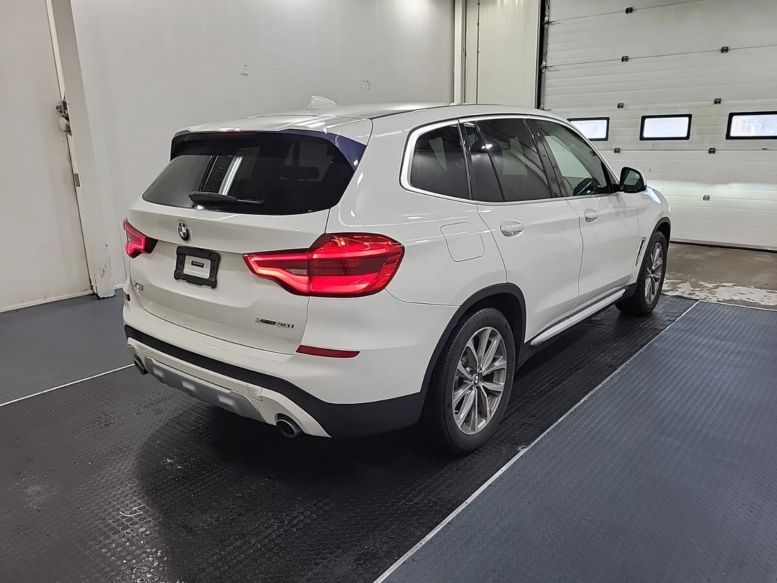 Passenger Rear 3/4 Photo