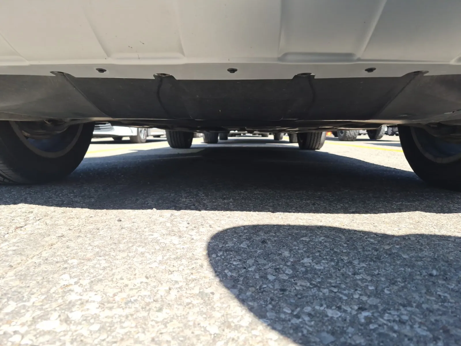 Undercarriage - Front Photo