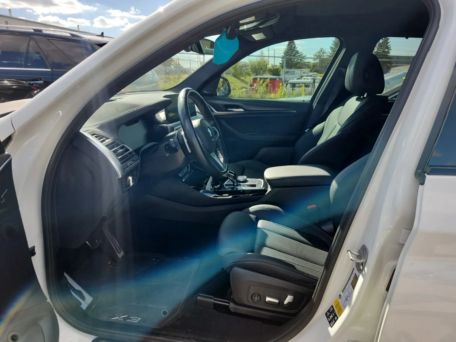 Front Interior Photo