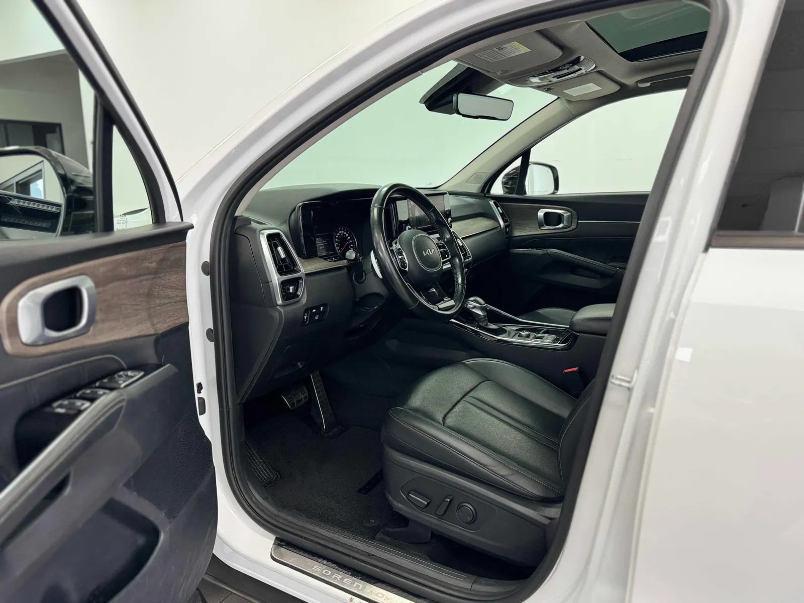 Interior driver side
