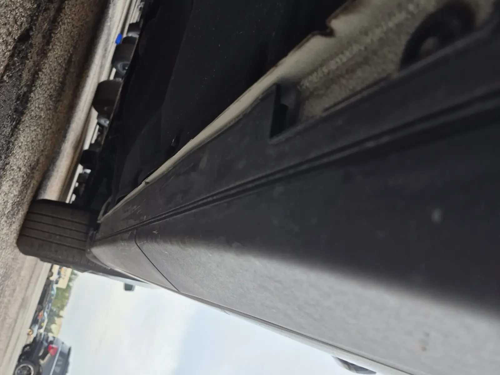 Undercarriage - Passenger Photo