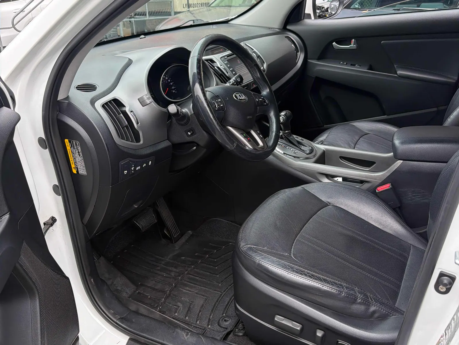 Interior driver side