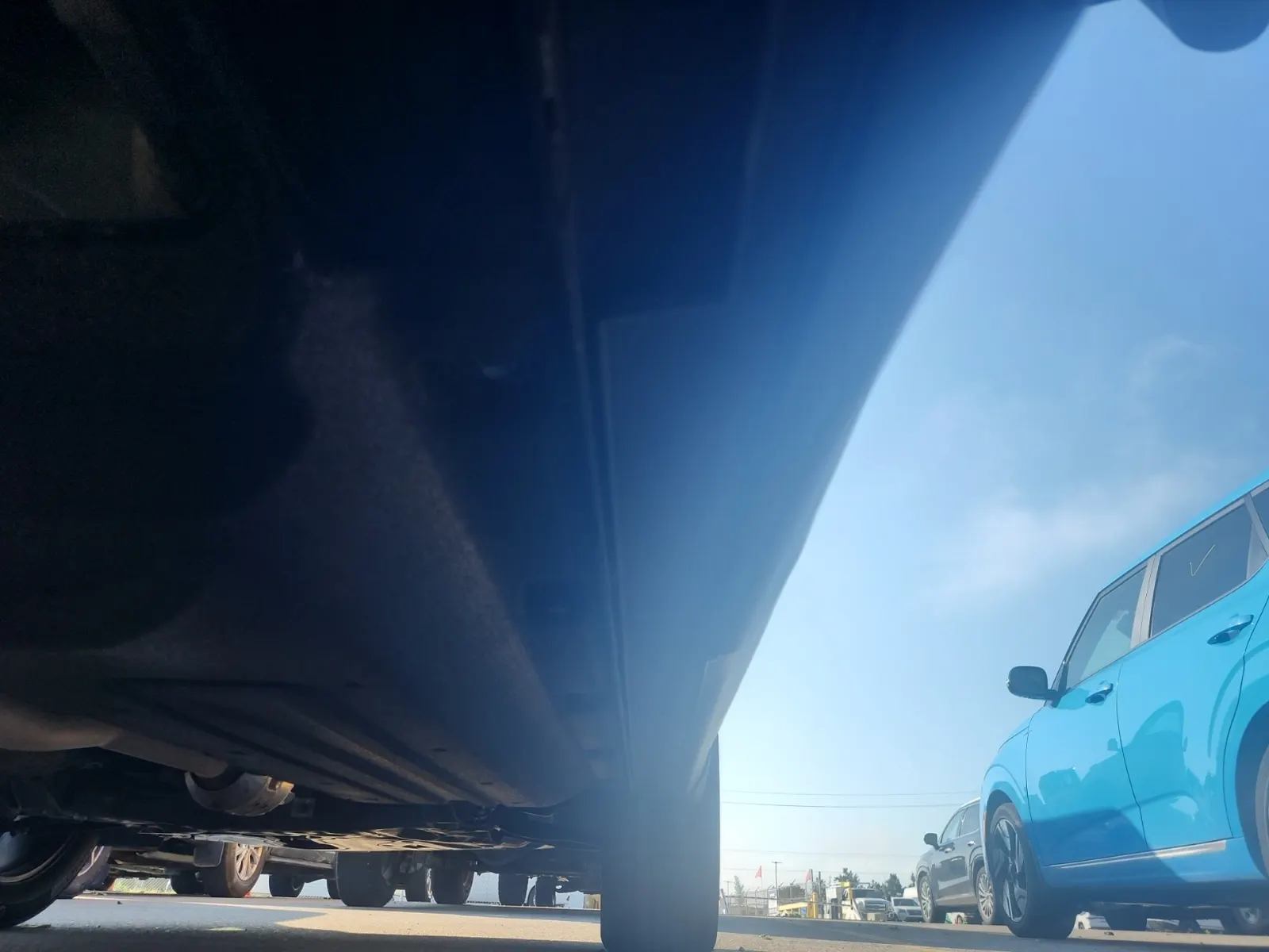 Undercarriage - Passenger Photo