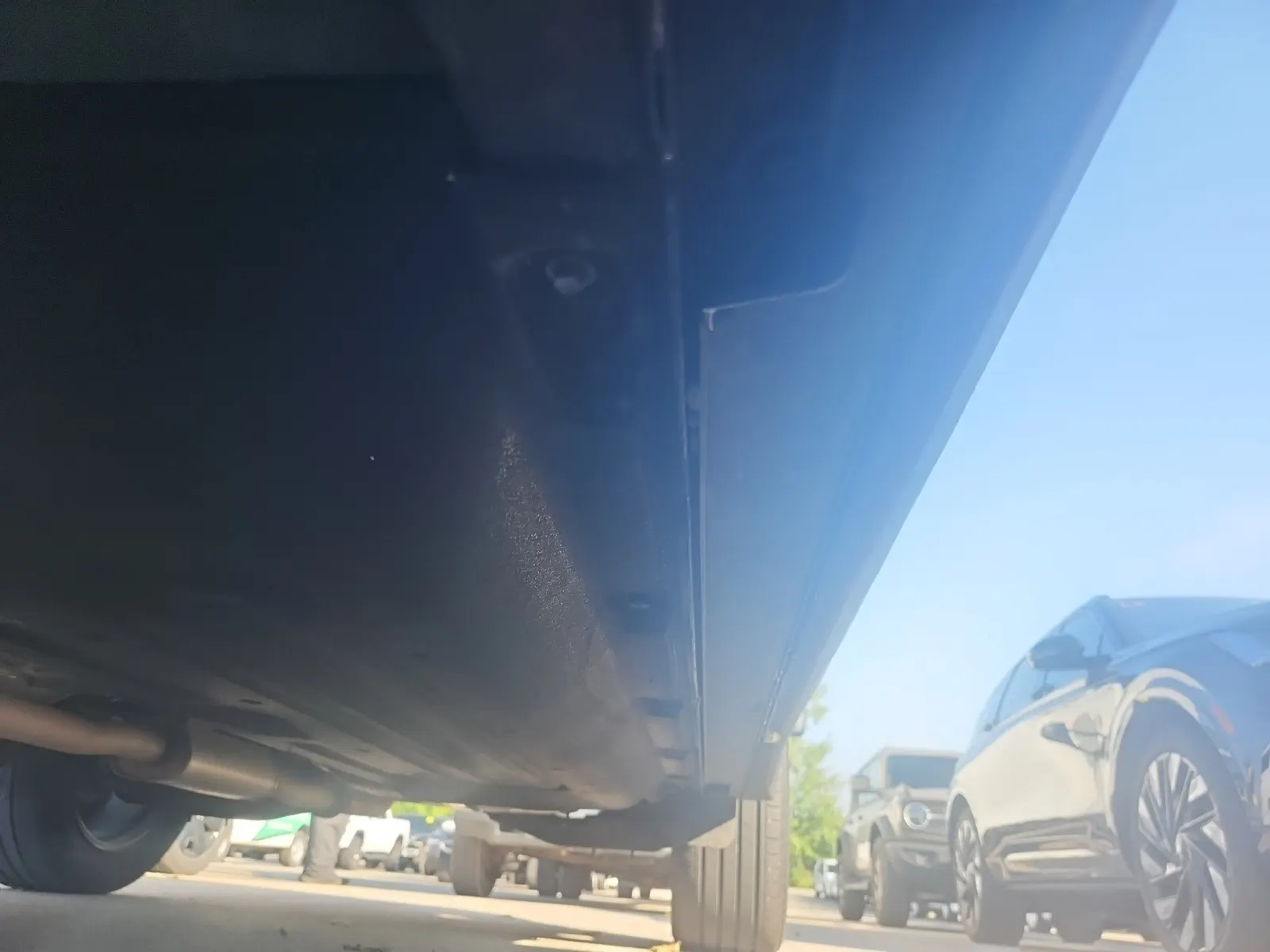 Undercarriage - Driver Photo