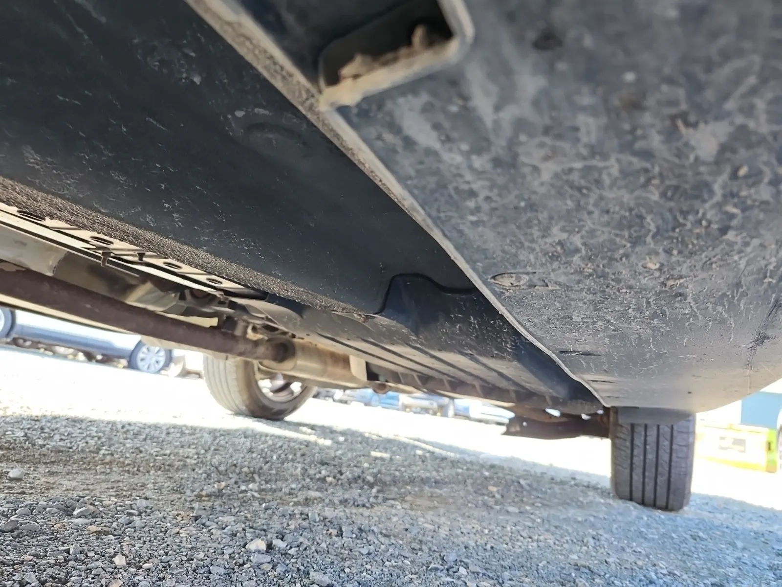 Undercarriage - Driver Photo