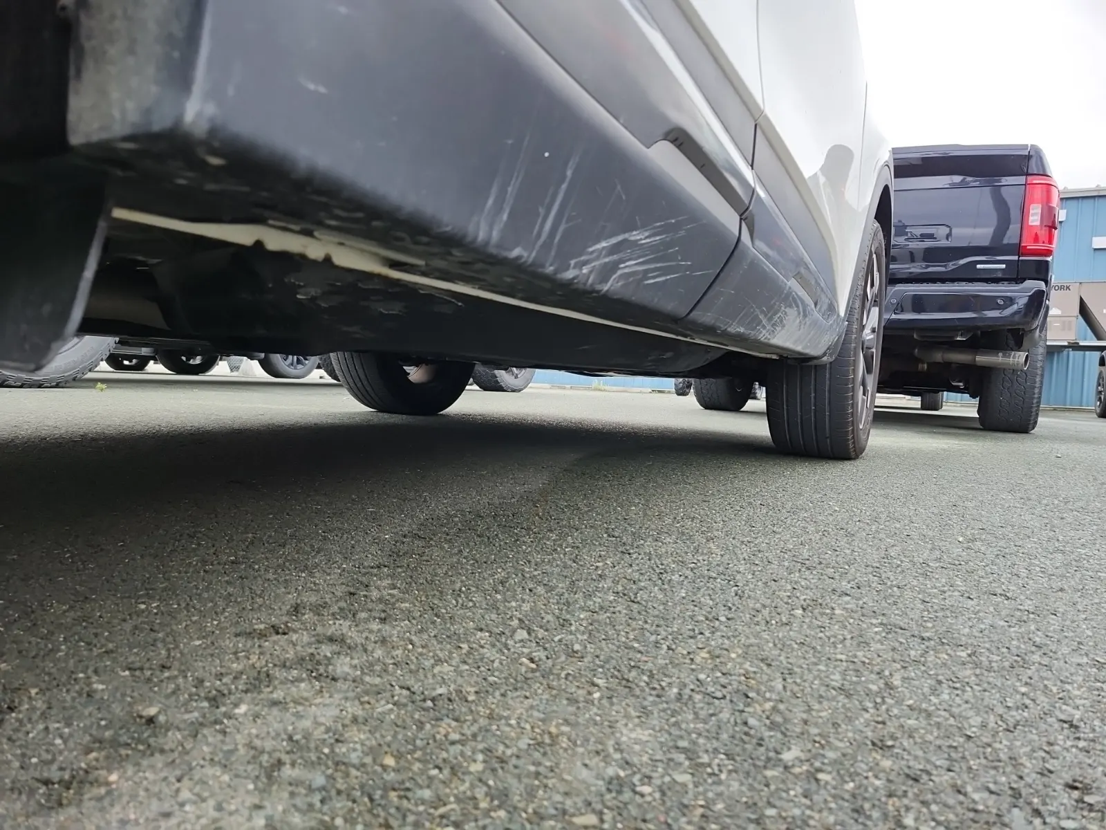 Undercarriage - Passenger Photo