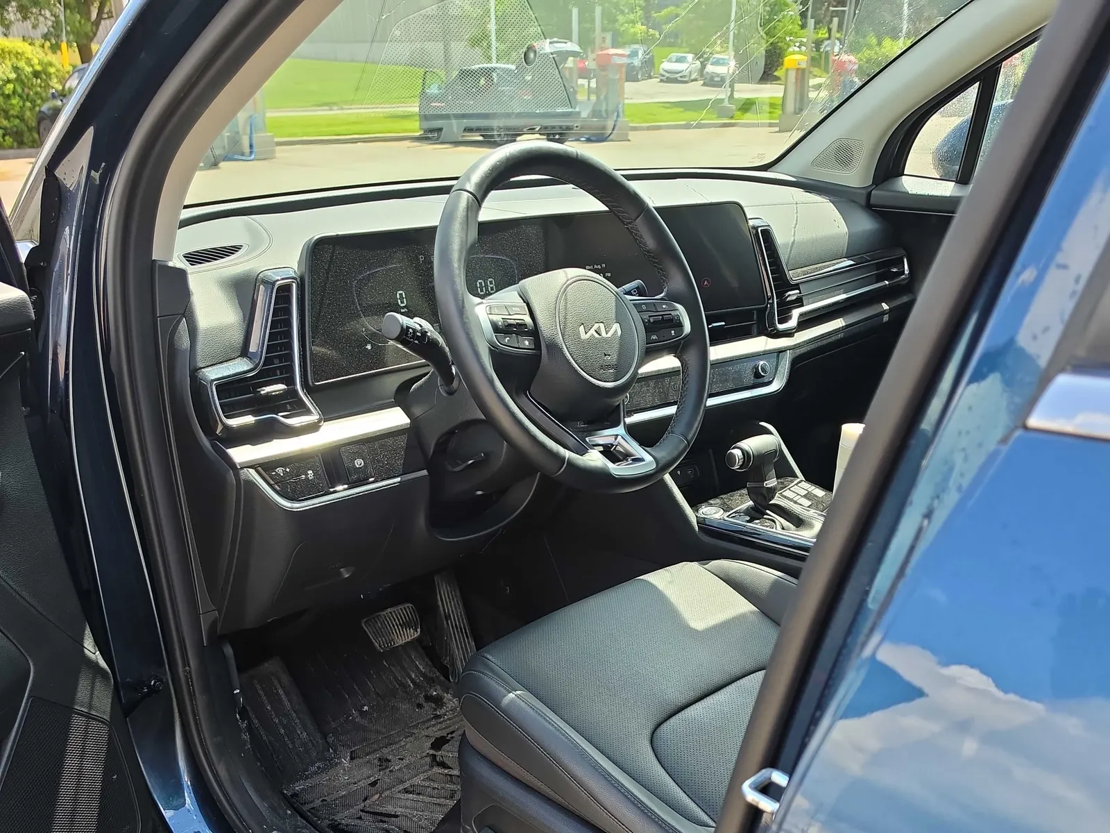 Interior driver side