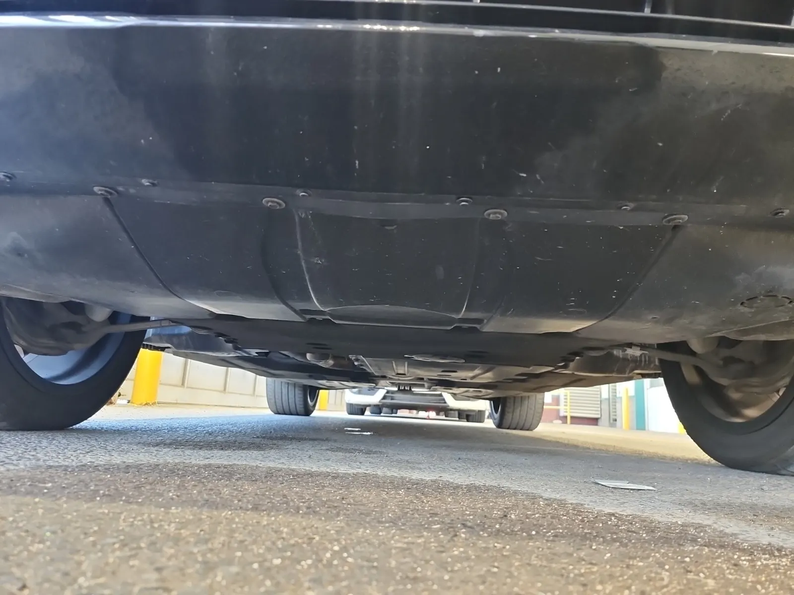 Undercarriage - Front Photo