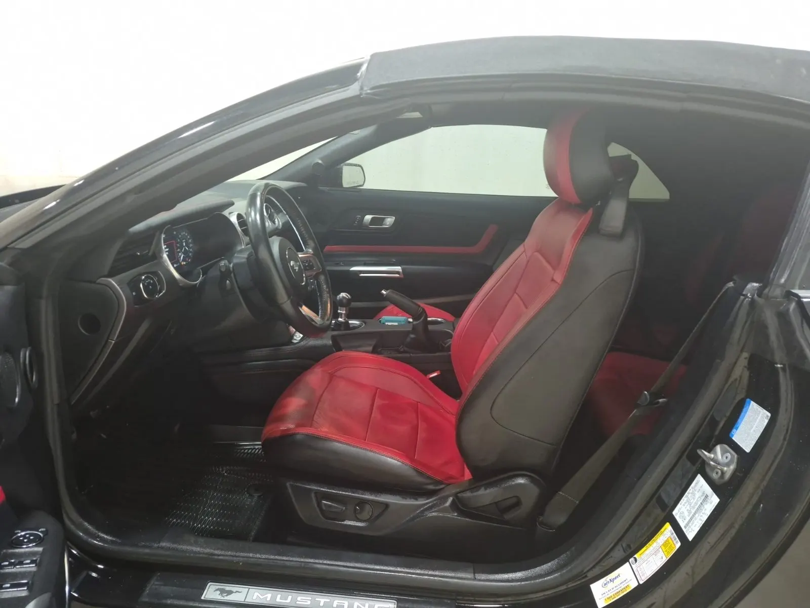 Front Interior Photo