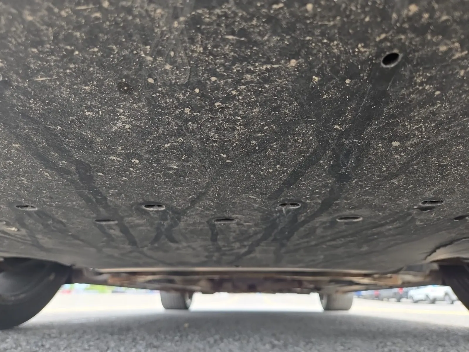 Undercarriage - Front Photo