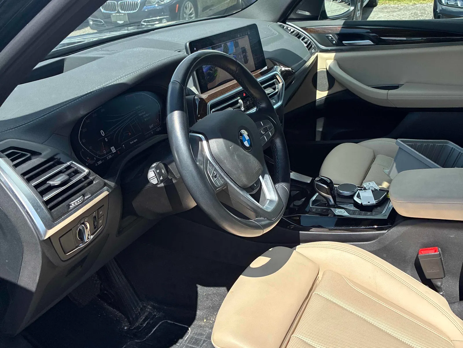 Interior driver side