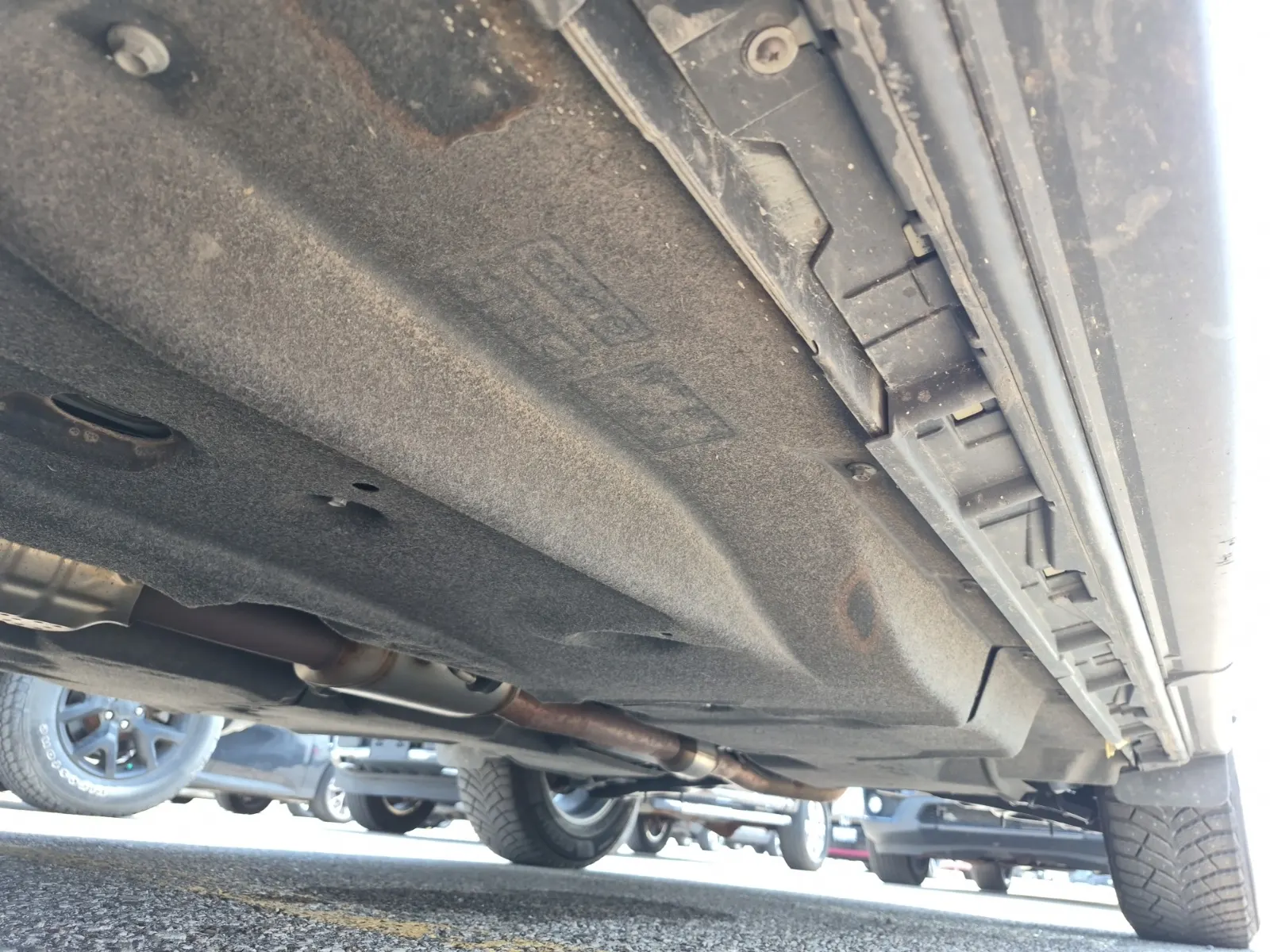 Undercarriage - Driver Photo