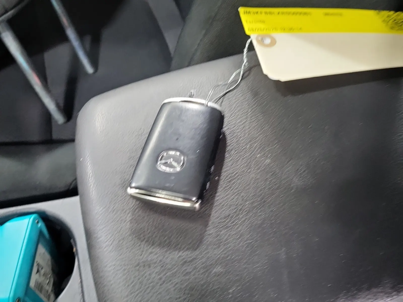 Keys/Fobs/Manual Photo
