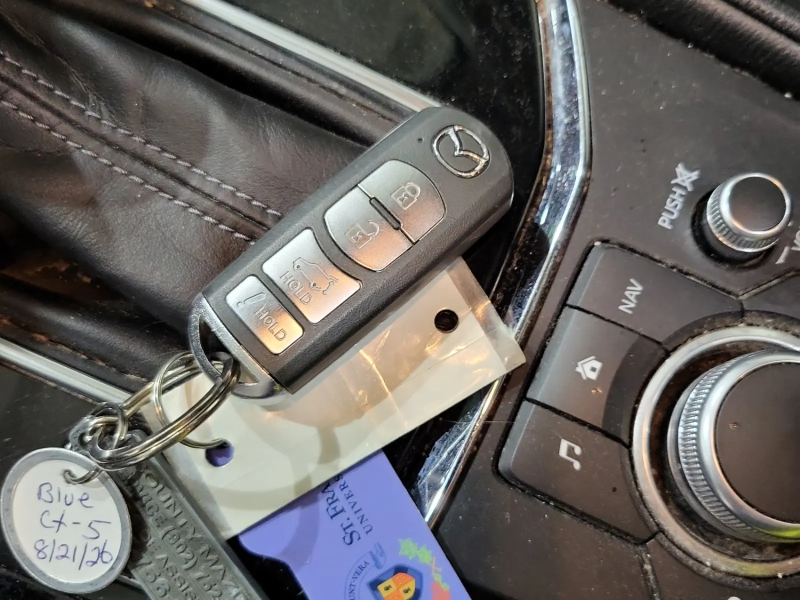 Keys/Fobs/Manual Photo