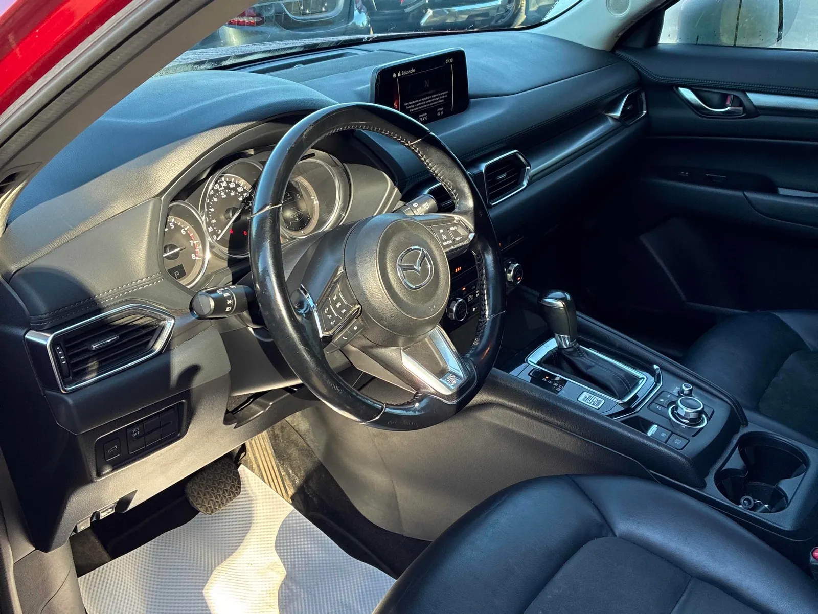 Interior driver side