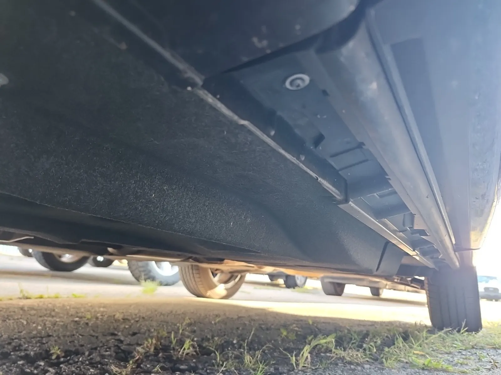 Undercarriage - Driver Photo