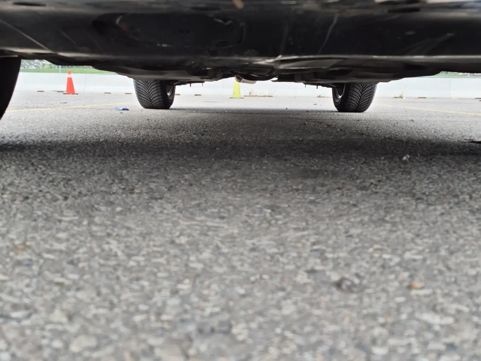 Undercarriage - Front Photo