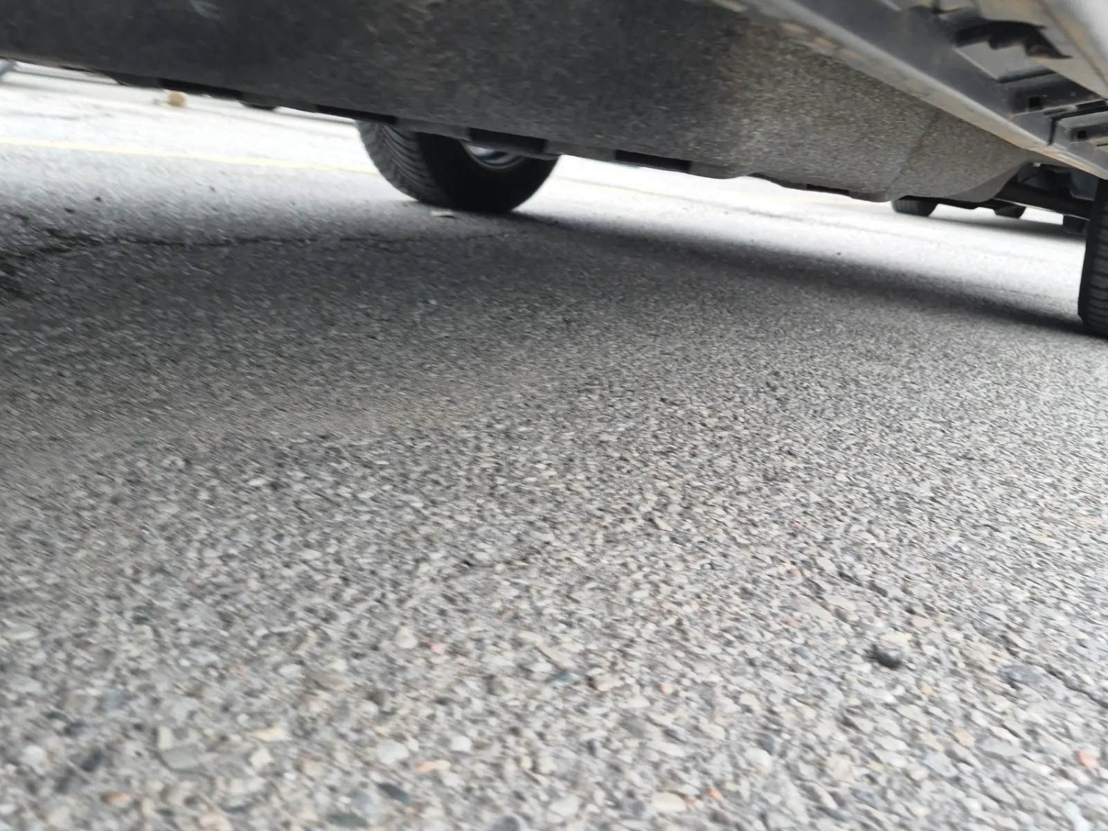 Undercarriage - Passenger Photo