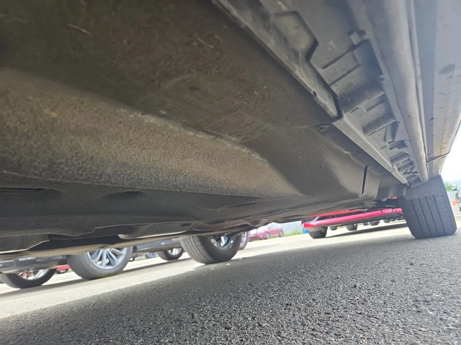 Undercarriage - Driver Photo