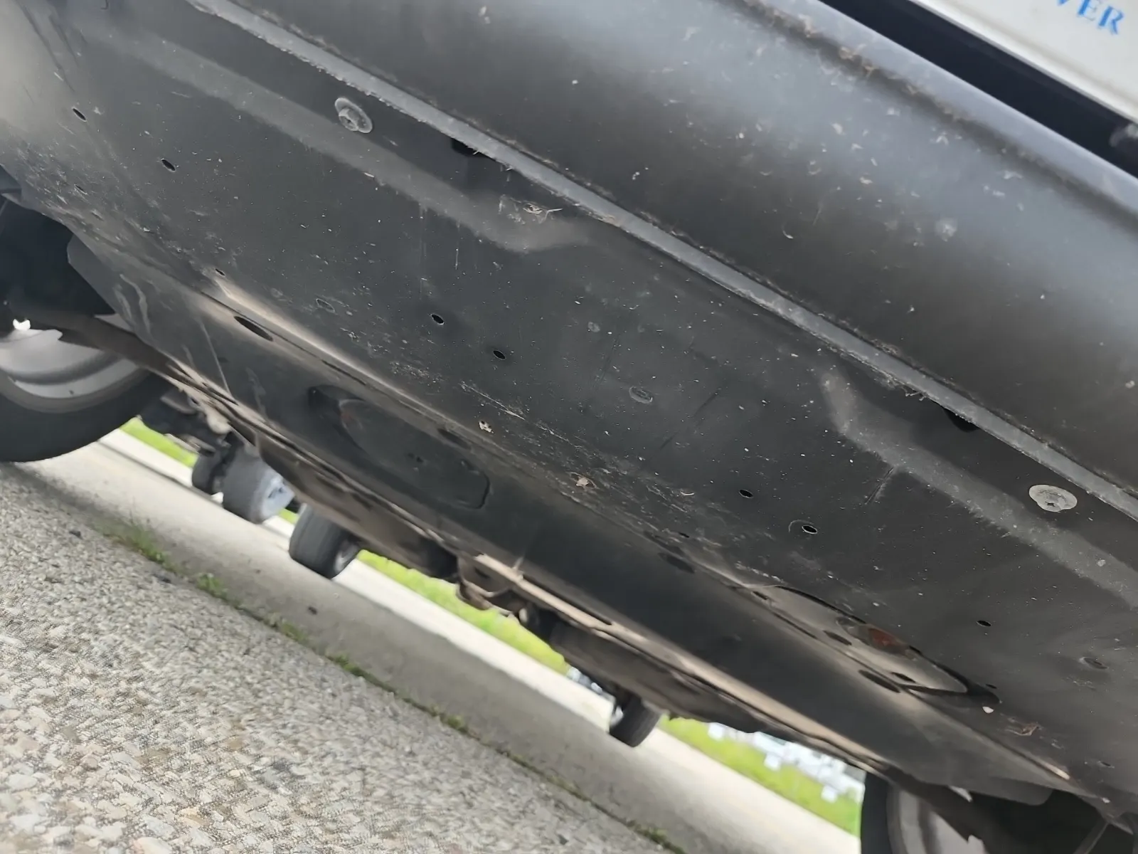 Undercarriage - Front Photo