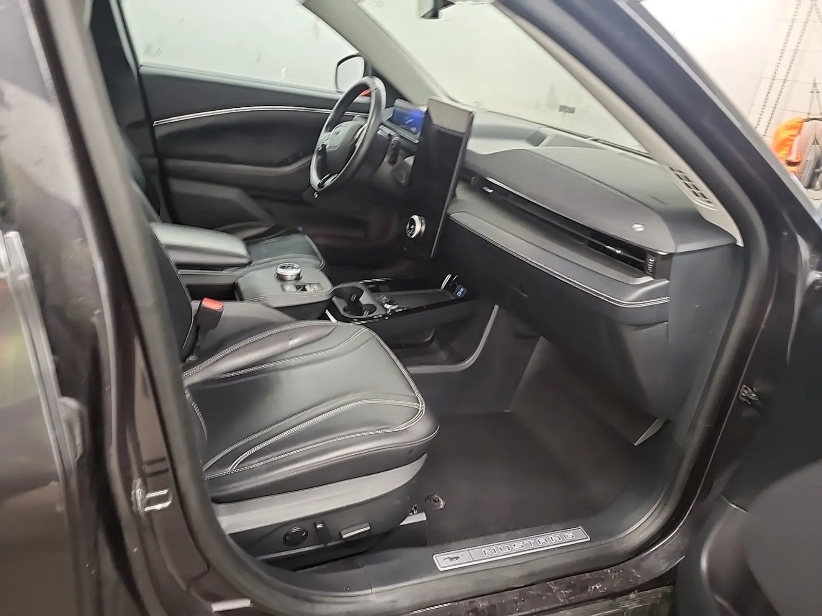 Right Side Interior Photo