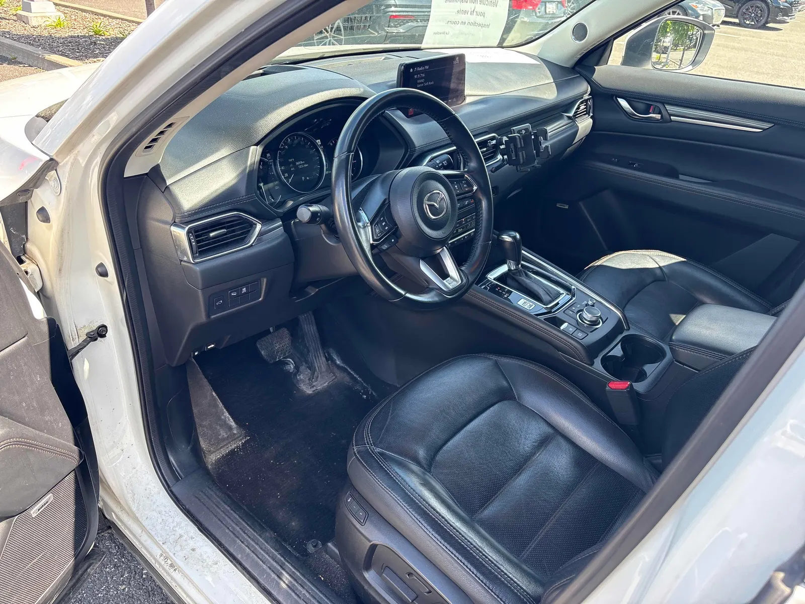 Interior driver side