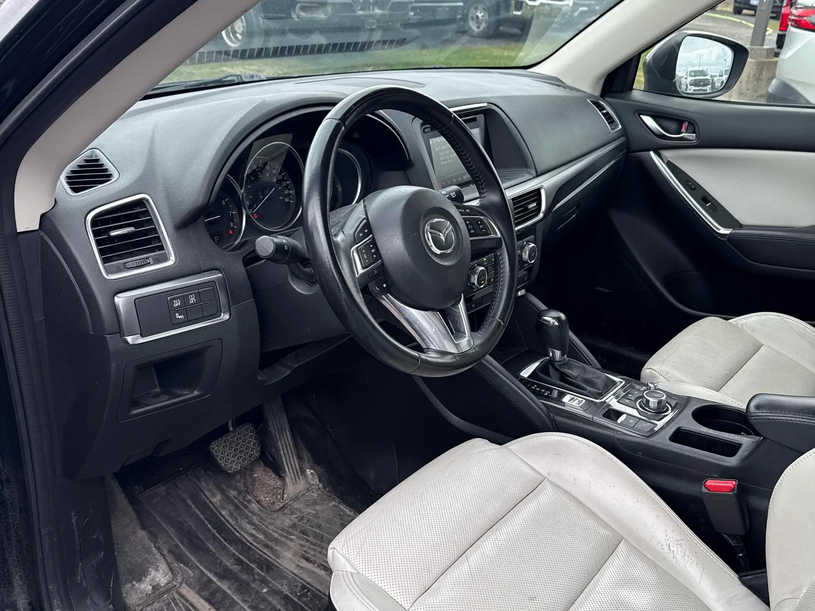 Interior driver side
