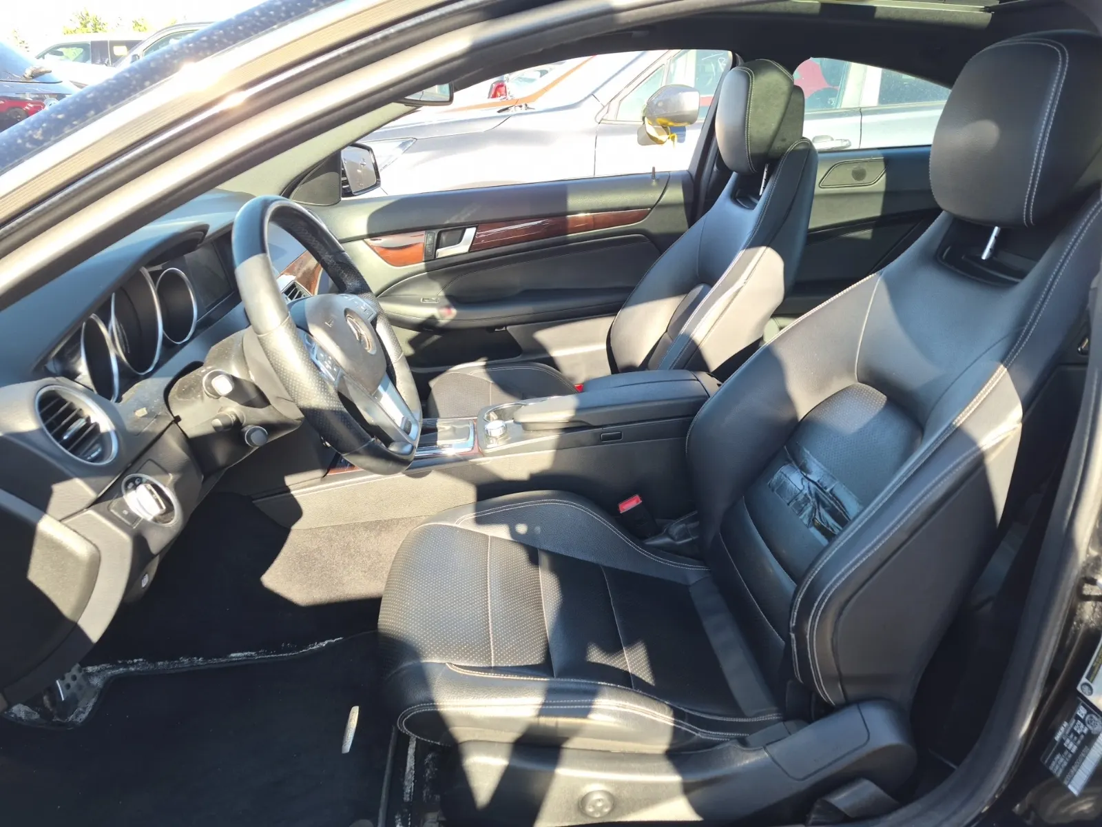 Front Interior Photo