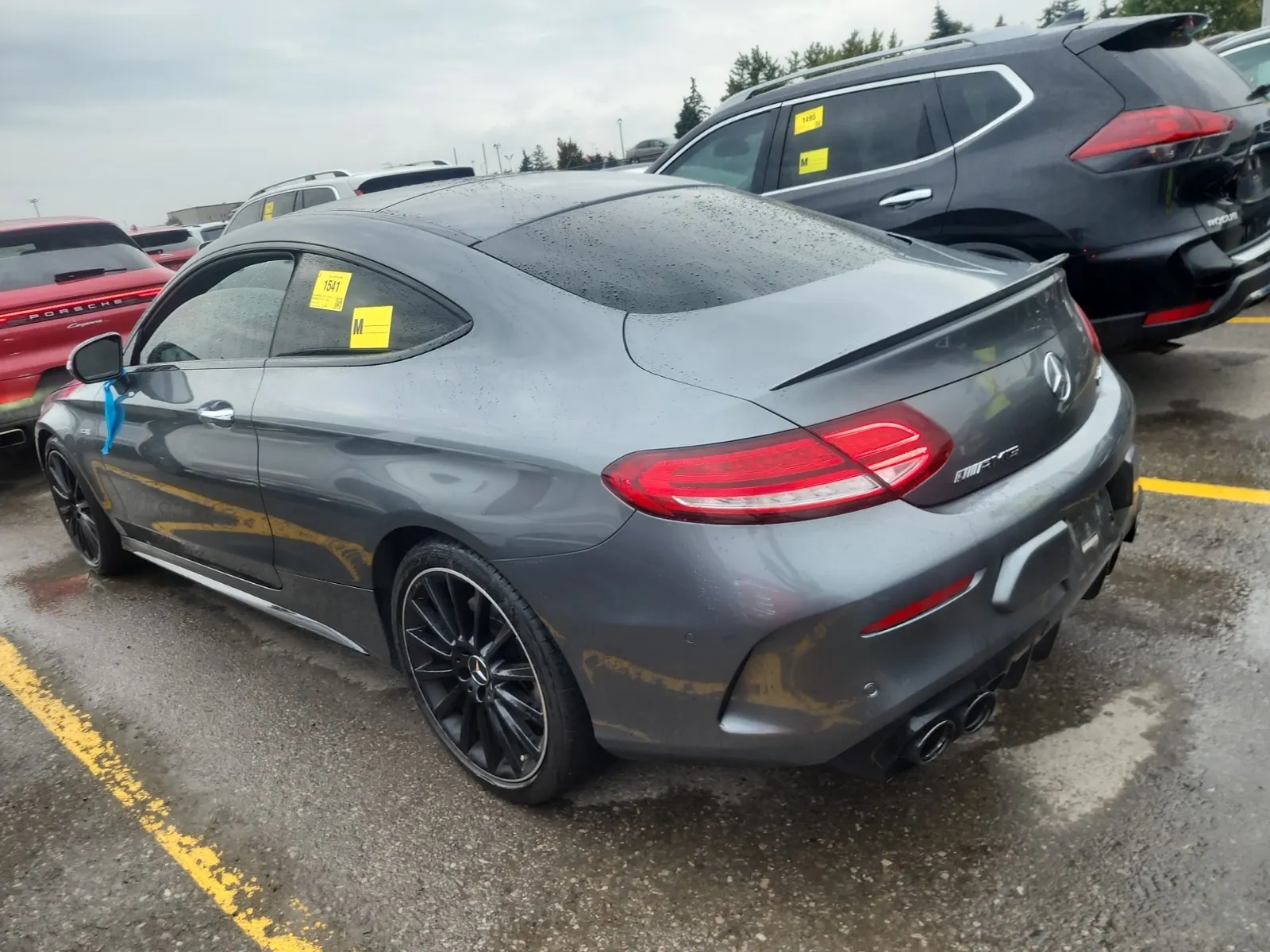Driver Rear 3/4 Photo
