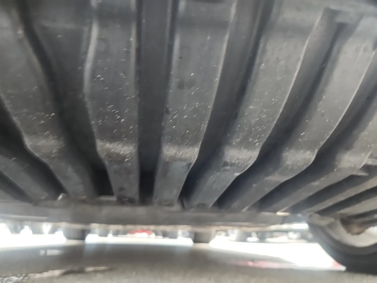 Undercarriage - Front Photo